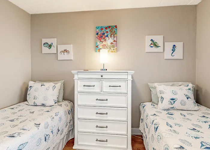 Sea Watch 1720 Apartment
